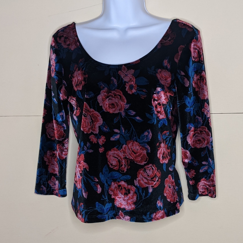 Material Girl Rose Velvet Top